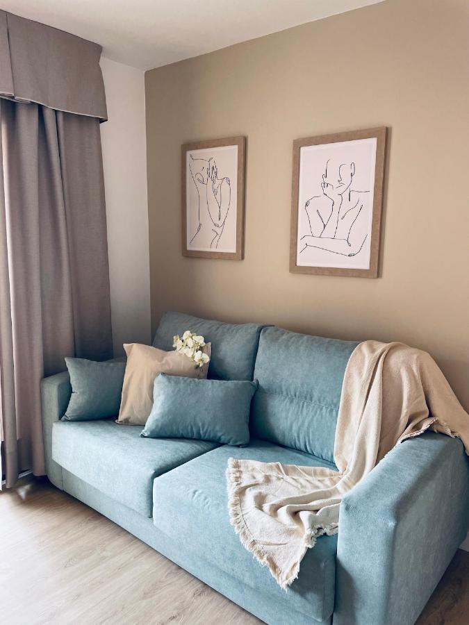 Estudio Los Cristianos ลอส กริสเตียนอส ภายนอก รูปภาพ